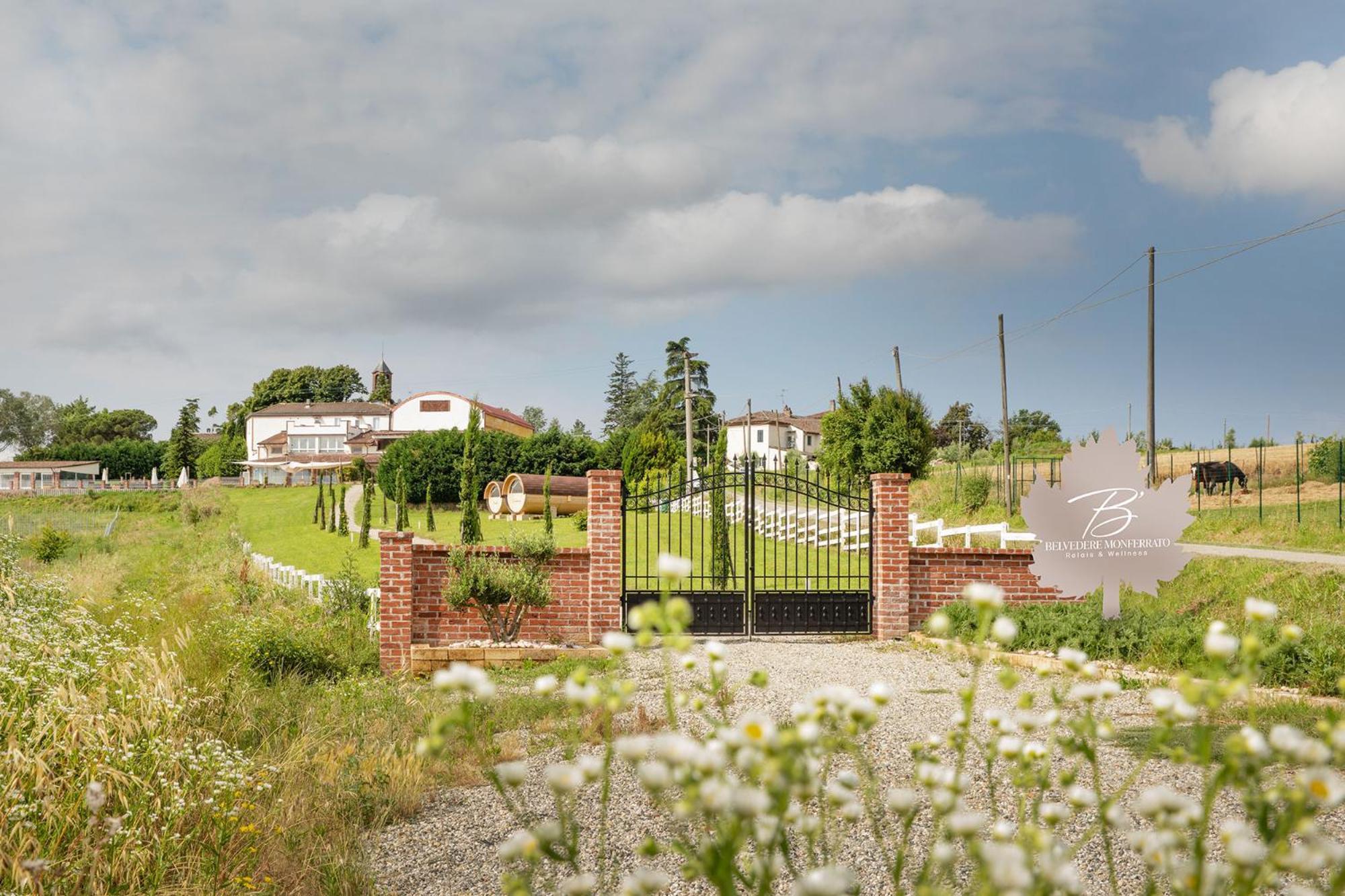 Belvedere Monferrato Relais & Wellness Hotel Vignale Kültér fotó